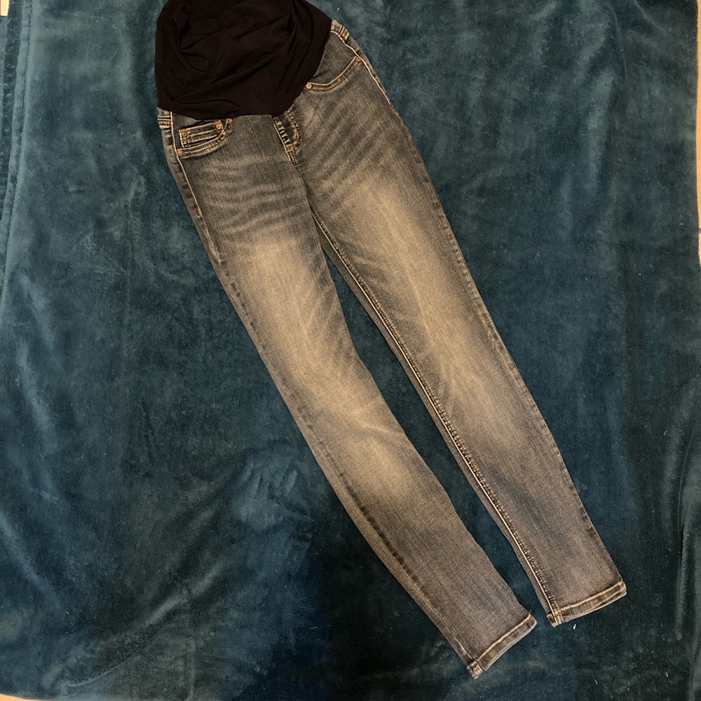 Maternity jeans
